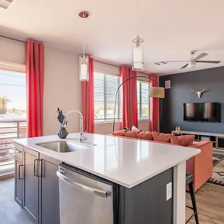 Modern Cozysuites - Paradise Under The Palm Trees! Phoenix Exterior photo